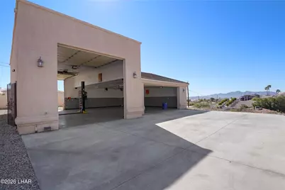 3018 Maverick Dr, Lake Havasu City, AZ 86404 - Photo 5
