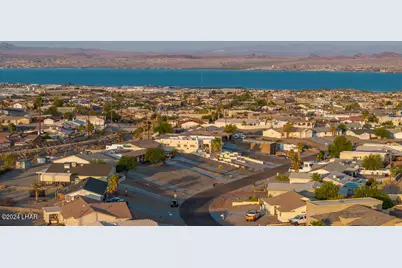 2348 Porpoise Dr, Lake Havasu City, AZ 86404 - Photo 3