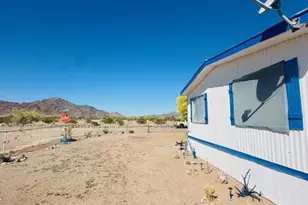 776 W Granada Dr, Quartzsite, AZ 85346 - Photo 7