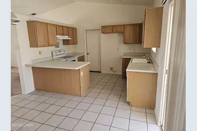 3610 Bluecrest Dr, Lake Havasu City, AZ 86406 - Photo 5