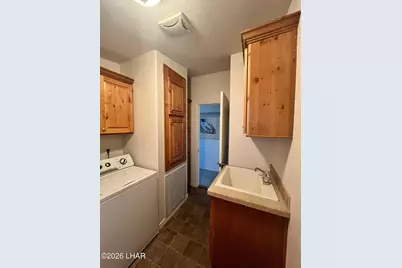 512 Bluewater Dr, Parker, AZ 85344 - Photo 11