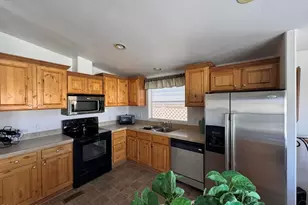 512 Bluewater Dr, Parker, AZ 85344 - Photo 5