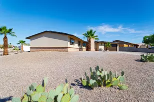 181 E Aspen Dr, Lake Havasu City, AZ 86403 - Photo 5