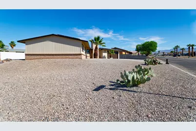 181 E Aspen Dr, Lake Havasu City, AZ 86403 - Photo 7