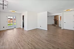 181 E Aspen Dr, Lake Havasu City, AZ 86403 - Photo 17
