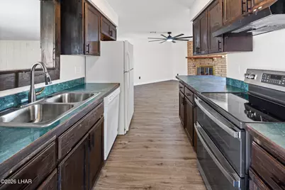 181 E Aspen Dr, Lake Havasu City, AZ 86403 - Photo 11