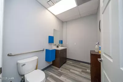 2880 Sweetwater Ave #B, Lake Havasu City, AZ 86406 - Photo 13