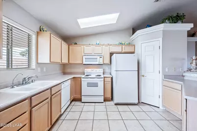 2891 Cumberland Dr, Lake Havasu City, AZ 86406 - Photo 7