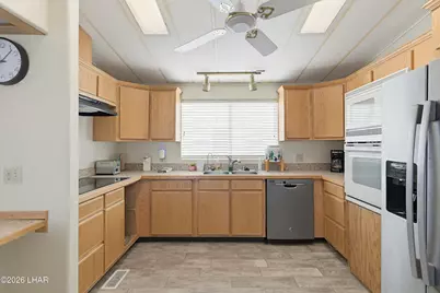 834 Noble View Dr, Parker, AZ 85344 - Photo 13