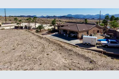 2001 Martinique Dr, Lake Havasu City, AZ 86406 - Photo 11