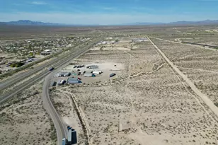 000 Frontage Rd, Yucca, AZ 86438 - Photo 11