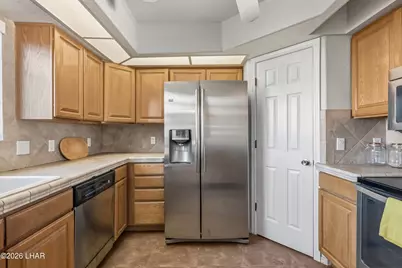 3230 McCulloch Blvd N, Lake Havasu City, AZ 86403 - Photo 17