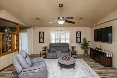 3283 Palmtree Dr, Lake Havasu City, AZ 86404 - Photo 9