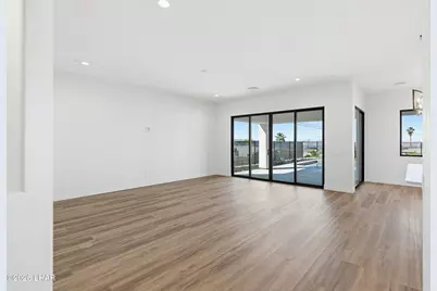 2285 Pennant Ln, Lake Havasu City, AZ 86403 - Photo 11