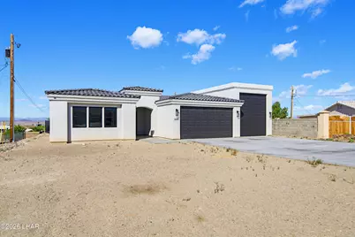 2285 Pennant Ln, Lake Havasu City, AZ 86403 - Photo 3