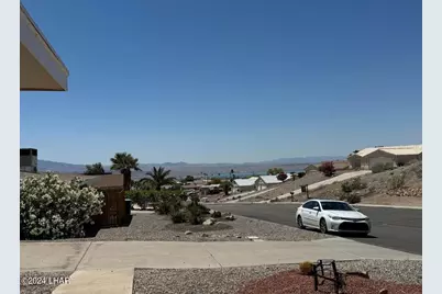 2986 Winterhaven Dr, Lake Havasu City, AZ 86404 - Photo 15