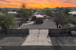 565 S Adobe Ln, Quartzsite, AZ 85346 - Photo 1