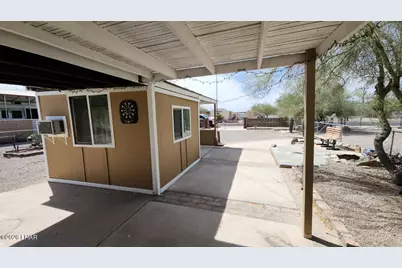 565 S Adobe Ln, Quartzsite, AZ 85346 - Photo 25