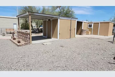 565 S Adobe Ln, Quartzsite, AZ 85346 - Photo 9