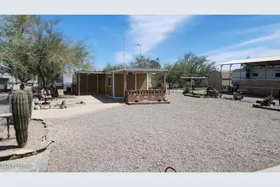 565 S Adobe Ln, Quartzsite, AZ 85346 - Photo 1