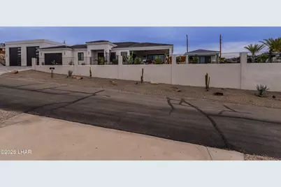 2750 Empress Ct, Lake Havasu City, AZ 86403 - Photo 11