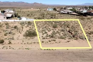 9243 N Rio Verde Dr, Kingman, AZ 86401 - Photo 1