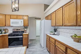 192 Mescal Loop, Lake Havasu City, AZ 86403 - Photo 9