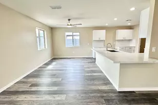 4916 Monarch Dr, Golden Shores, AZ 86436 - Photo 7