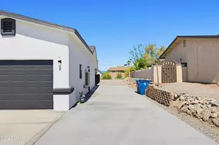 49 El Dorado Ave S, Lake Havasu City, AZ 86403 - Photo 5