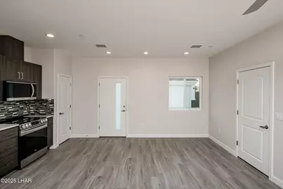 2080 Swanson Ave #Unit E, Lake Havasu City, AZ 86403 - Photo 3