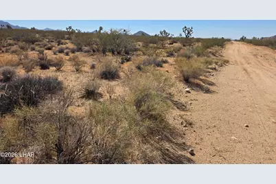 171 & 172 S Nash Rd, Yucca, AZ 86438 - Photo 1