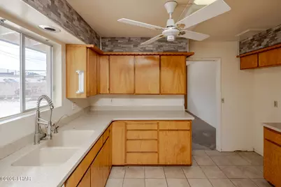 2873 Thistle Dr, Lake Havasu City, AZ 86406 - Photo 17