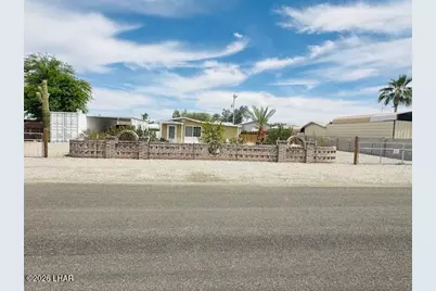 27961 Norris Ave, Bouse, AZ 85325 - Photo 3