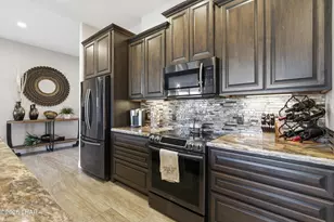 1821 Laramie Dr, Lake Havasu City, AZ 86404 - Photo 19