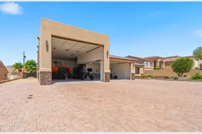 1821 Laramie Dr, Lake Havasu City, AZ 86404 - Photo 9