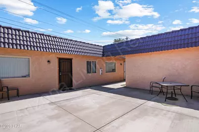 2690 McCulloch Blvd N #1, Lake Havasu City, AZ 86403 - Photo 1