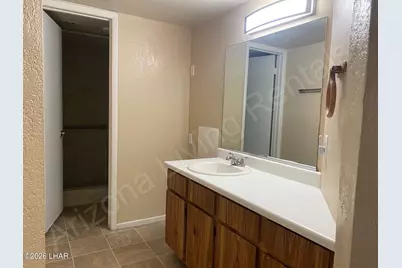 2690 McCulloch Blvd N #1, Lake Havasu City, AZ 86403 - Photo 7