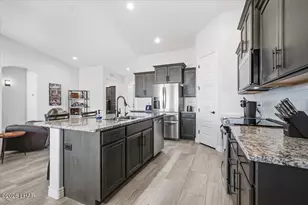 482 Silver King Dr, Lake Havasu City, AZ 86406 - Photo 11