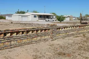 380 N Emelia Ave, Quartzsite, AZ 85346 - Photo 3