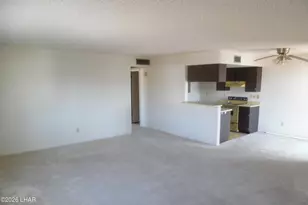 1835 Montana, Lake Havasu City, AZ 86403 - Photo 7