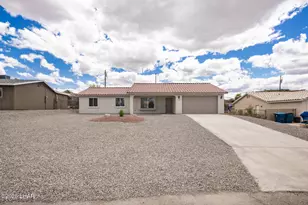 2660 Tanglewood Dr, Lake Havasu City, AZ 86403 - Photo 3