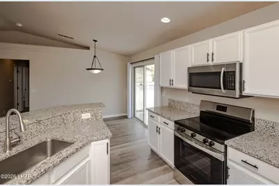 2660 Tanglewood Dr, Lake Havasu City, AZ 86403 - Photo 19