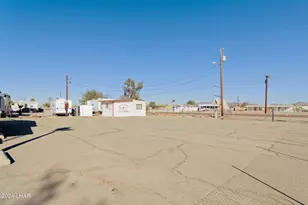 394 N Central Blvd, Quartzsite, AZ 85346 - Photo 3