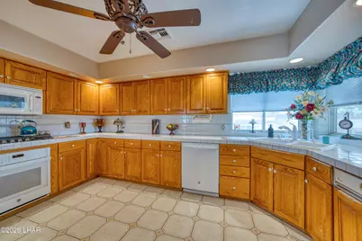 1861 Walnut Dr, Lake Havasu City, AZ 86406 - Photo 13