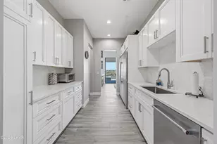 2427 Sunset Rdg Ct W, Lake Havasu City, AZ 86406 - Photo 21