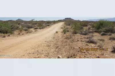 245-18-362 S Carrow Rd, Yucca, AZ 86438 - Photo 3