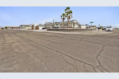 2060 Cabana Dr, Lake Havasu City, AZ 86404 - Photo 97