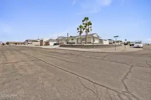 2060 Cabana Dr, Lake Havasu City, AZ 86404 - Photo 97