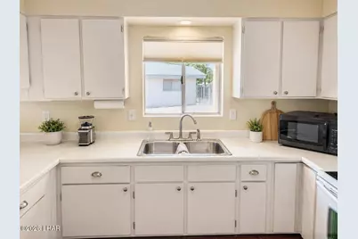 2571 Skipper Ln, Lake Havasu City, AZ 86403 - Photo 9