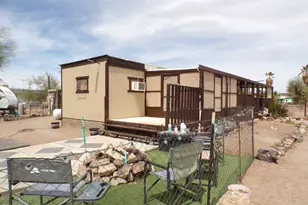 27697 Santa Fe Ave, Bouse, AZ 85325 - Photo 3